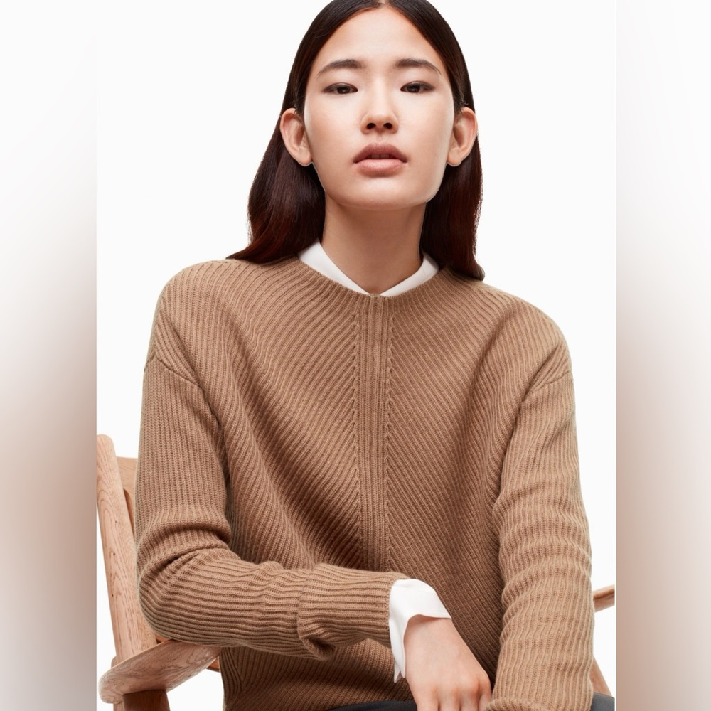 Aritzia Babaton Chalmers Camel Tan Crew Neck Sweater Pullover Wool Linen XS